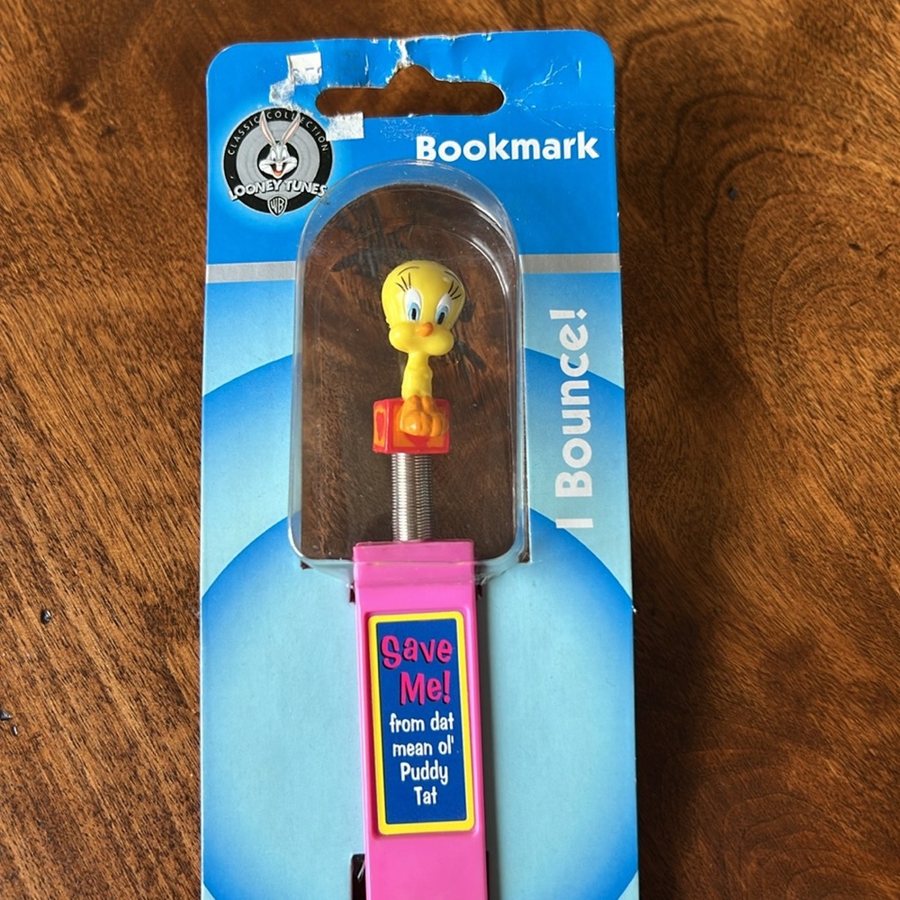 Looney Tunes Bouncing Bobble Head Tweety Bird Bookmark and Magic Wallet Vintage - Picture 2 of 6